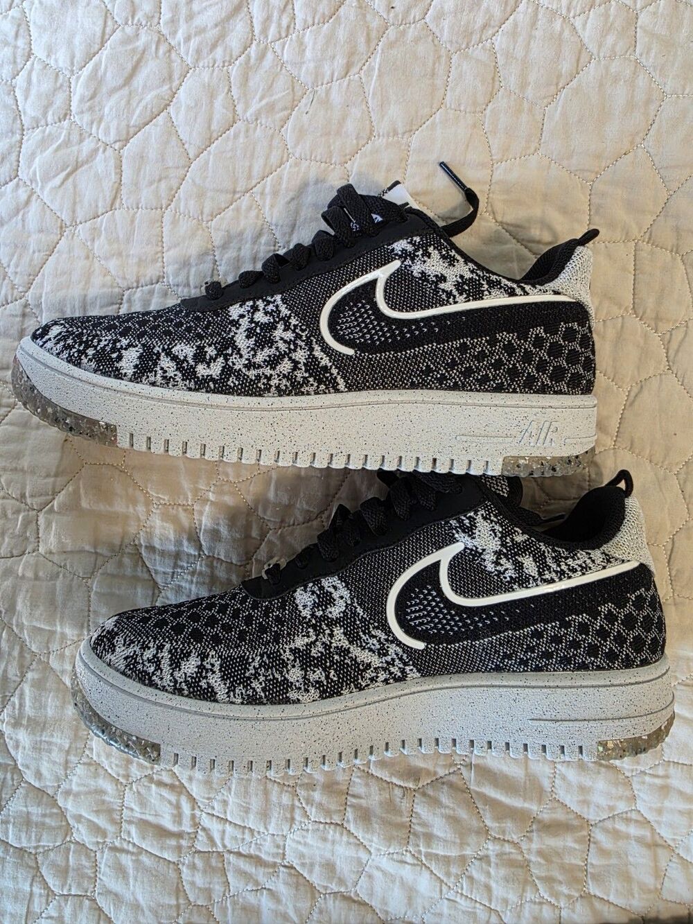 Nike Air Force 1 Flyknit Low 2.0 ‘Oreo’ Black White AV3042-001 Men’s Size 8.5